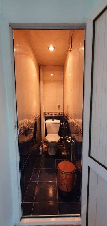 9 mkr kohne binalar: Bakı, 3 otaqlı, Köhnə tikili, 66 kv. m — 2