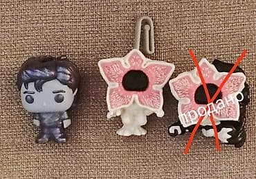 Biri 4 ₼ Funko üslublu brelok fiqurları dəsti - Sol tərəfdə at lalafo.az Biri 4 ₼ Funko üslublu brelok fiqurları dəsti - Sol tərəfdə