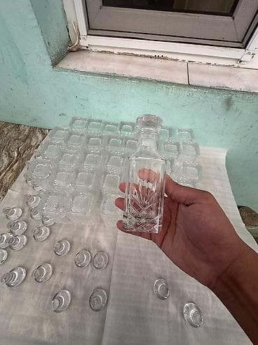 orginal parfumler: 1 eded 4 azn Cox goturen endirim ederem 35 ededir tek tek ala — 2