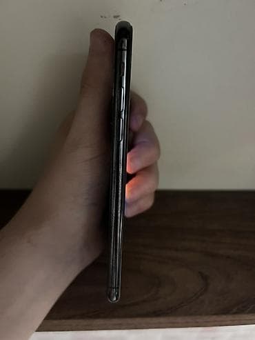 IPhone 11, 64 GB, Qara, Face ID — 2