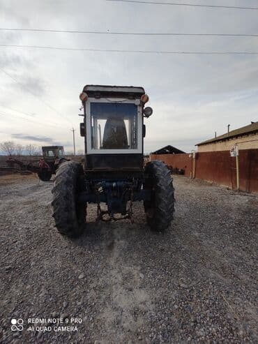 Yağlar və avtokimyəvi maddələr: Kabinli təkərli traktor - Ön təkər konfiqurasiyası: dar, arxa — 4