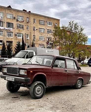 VAZ (LADA) 2107: 1.5 l | 2012 il 1111 km Sedan