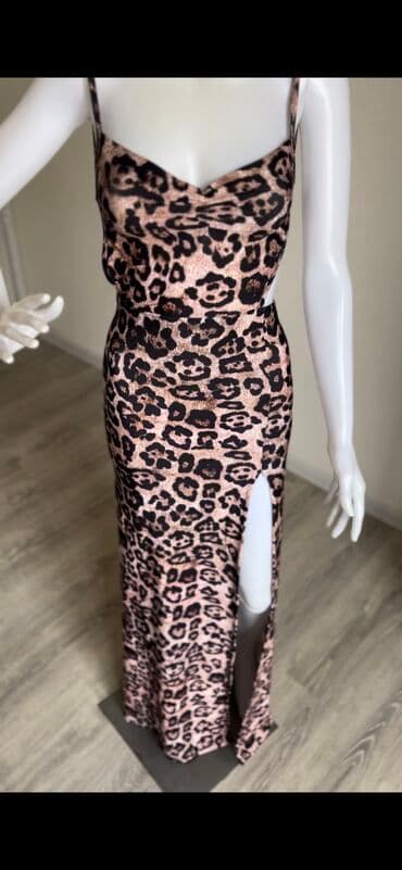 nostril qiymeti: Baha qiymete alinib. 1 defe geyinilib. Razmer "S" Elaqe ucun WhatsApp — 12