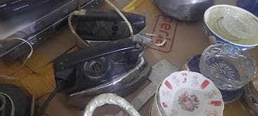 paltar asılqanı taxta: Məişət əşyaları dəsti - Klassik elektrik ütüləri (2 ədəd): metal — 1