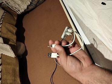 data nömrə: USB-A dan USB-C-yə şarj/sinxronizasiya kabeli + USB-C → Micro-USB — 1