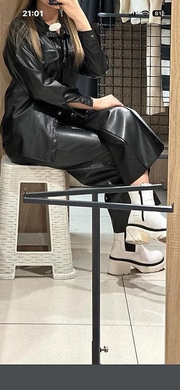 Dəri şalvar, yeni kimidi