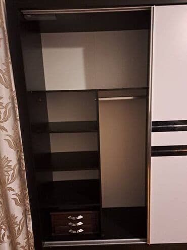 hamam şkafı: Qarderob, paltar dolabı — 2