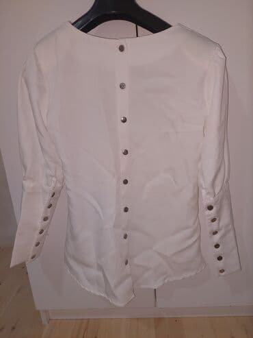 şubalar və qiymətləri: 1defe geyinilib trendyoldan vurulub razmer duz gelmedi deye satilir — 1