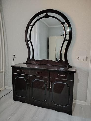 tek kamot: İşlənmiş, Güzgülü — 1