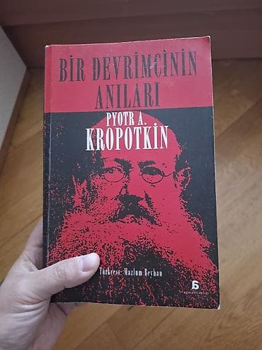 stranger thing: Kitab dəsti – 4 başlıq 1) 23 Things They Don’t Tell You About — 2