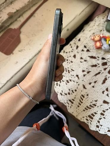 kamera wi fi: IPhone 15 Pro Max, 256 GB, Natural Titanium, Face ID — 3