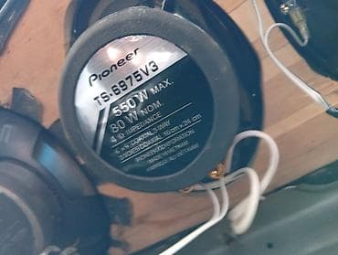 jbl kalonka masin: Pioneer avtomobil audio sistemi komplekti Məhsul tərkibi: - Pioneer — 9