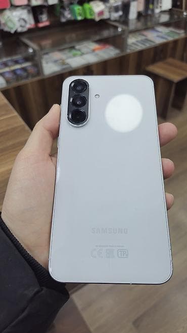 samsung 300e: Samsung Galaxy A56 5G, 256 ГБ, цвет - Белый, Отпечаток пальца — 1