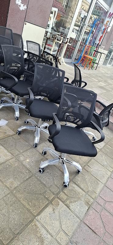 qara it sekilleri: Təkərli, Qolları tənzimlənmir, Parça — 4