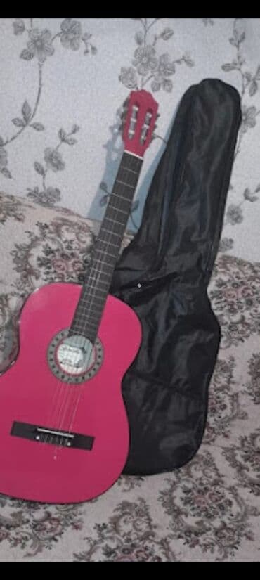 купить бу гитару: Tezedir.Hediye gelib uşağa.İstifade olunmadığından esas qiymetinden — 3