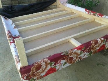 tek kravat ikinci əl: Carpayi
Tezedir — 2