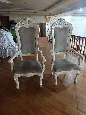 kreslo: Sumqayit seherinde sadliq sarayi ucun bey gelin oturacaqlari — 2