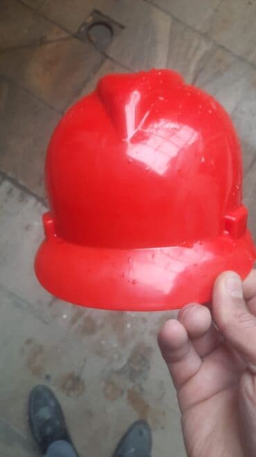 3D panellər: Qırmızı mühafizə kaskası - Tikinti və sənaye işləri üçün uyğun — 1