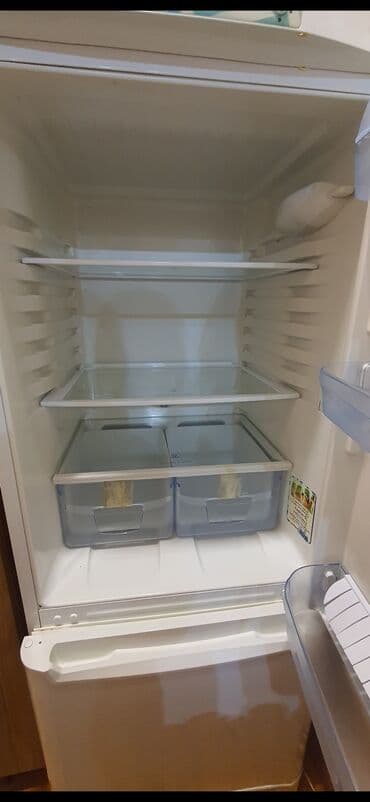 indesit soyuducu ehtiyat hisseleri: Indesit xolodelniki.Tam islek veziyyetdedi.Cox seliqeli islenib.Barter — 3