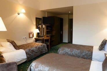 sumqayit 10 mkr: Hotel bir gun 10 azn bakida ****hotel**** — 1