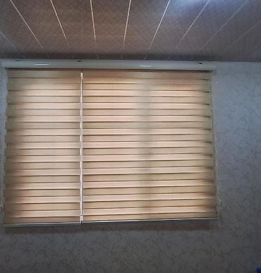 ag peleng sekilleri: Zebra rolet pərdə – bej rəng, üfüqi zolaqlı dizayn. Xüsusiyyətlər: - — 2