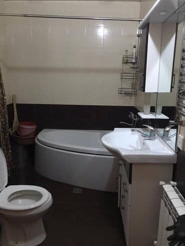 zığda evler: Binəqədi rayonu 9-cu mikrarayonda leyla sadliq evine yaxin 18 — 3