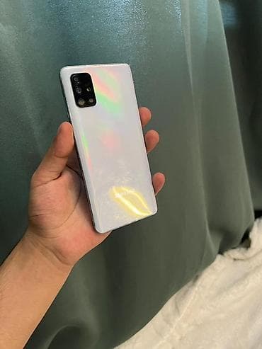 a 51 telefon: Samsung Galaxy A71 5G, 128 GB, rəng - Ağ, Barmaq izi, Face ID — 6