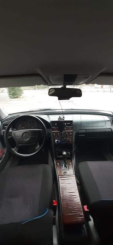 kupe maşınlar: Mercedes-Benz C 180: 1.8 l | 1996 il — 7