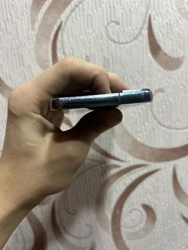 galaxy tab a8: Samsung Galaxy S22, 128 GB, rəng - Qara, Simsiz şarj — 3