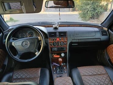 turbo az c class: Mercedes-Benz C 240: 2.6 l | 1997 il Sedan — 2