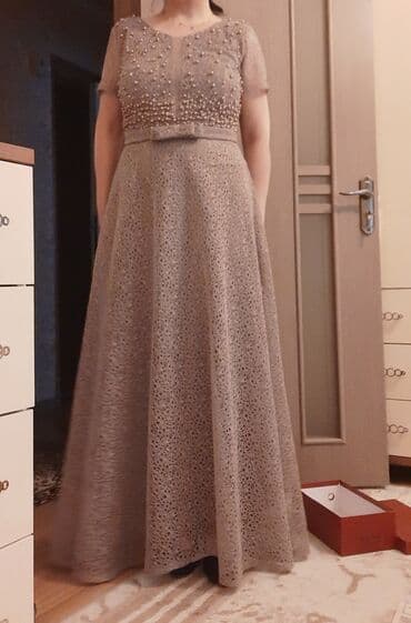 qadın bosonojkaları qladiatorlar: Don 1defe nisana geyinilib.40_42razmere gedir .baha alinib.endirim — 1