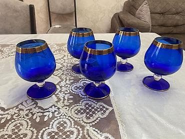 Qədəhlər, rəng - Göy, Şüşə