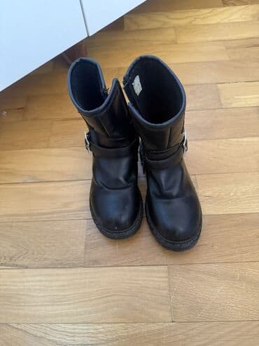 Məktəbli forması: Uşaq qız üçün qara dəri çəkmələr - Model: orta baldır hündürlüklü — 1