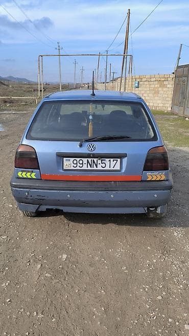 hyundai excel 1994: Volkswagen Golf III, 5 yerlik hetçbek. Xüsusiyyətlər və təchizat: - — 8