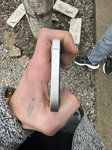 iphone 12 pro ucuz: IPhone 12, Gümüşü, Face ID — 4