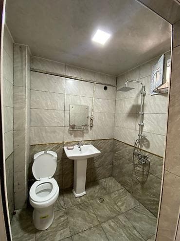 evler kiraye: 2 otaqlı mənzil – tam mebellı və texnikalı Plan: - 1 yataq otağı — 4