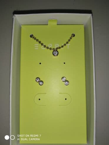 qas sirqalar: Esprit германия 
upakovkada tezedi — 2