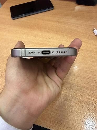 artel 360: IPhone 15 Pro, 128 GB, Natural Titanium, Face ID — 5
