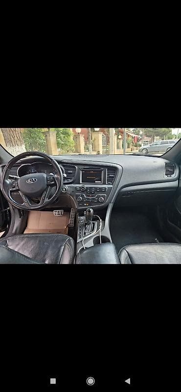 2014 toyota corolla: Kia Optima SXL – sedan - Rəng: qara, SXL komplektasiya - Kuzov: 4 — 4