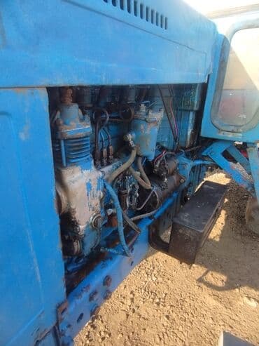 traktor altlıqlı qış çəkmələri: Traktor 80, 1985 il, 80 at gücü, motor 2.5 l, İşlənmiş — 4