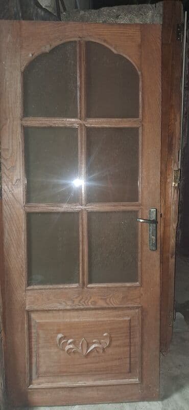 Qonaq otağı üçün İşlənmiş Otaq qapısı 90x205 sm Naliçnik ilə, Ünvandan götürmə, Ödənişli çatdırılma — 1