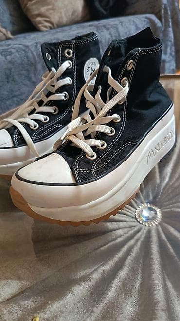 platforma ayaqqabı: Məhsul: Converse Run Star Hike tərzində yüksək boğaz idman — 1