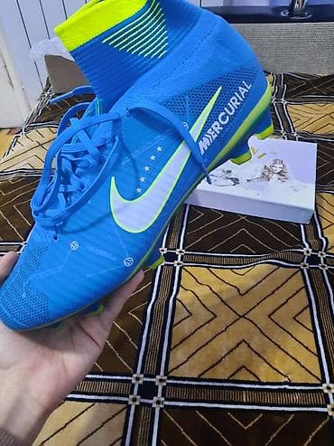 Butslar: Butslar Nike, Ölçü: 42, Yeni — 1