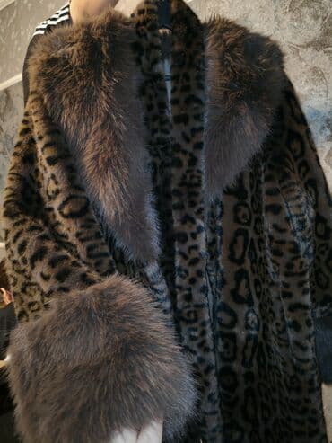 qadin ucun papaqlar: Leopar naxışlı qadın kürkü - Material hissiyatı: İsti, sıx və yumşaq — 3