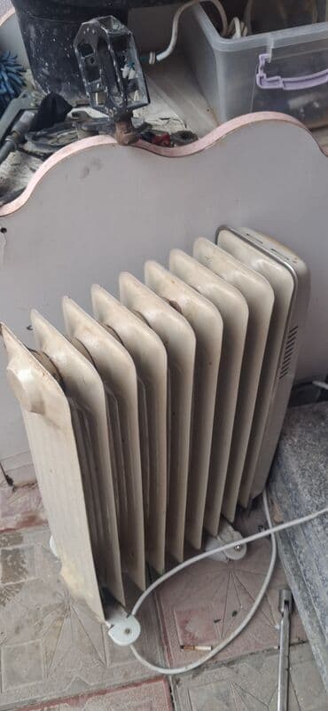 Aristonlar: Salam Satılır evde yer tutur deyə satılır 2 denedir Konbi isdiliy — 1