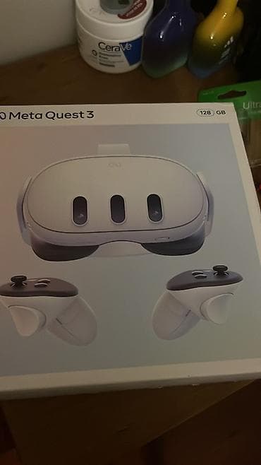virtual: Meta Quest 3 VR eynəyi – 128 GB Komplekt: - Meta Quest 3 başlıq - 2 — 4
