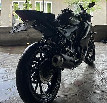 Транспорт: Yamaha - R15 V4, 2024 год, 15755 км — 3