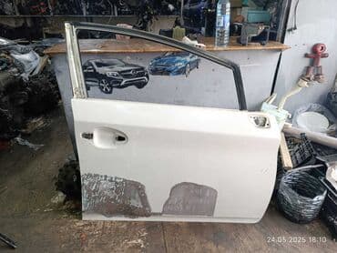 prius qapi: Sağ ön, Toyota 30, 2013 il, ABŞ — 4