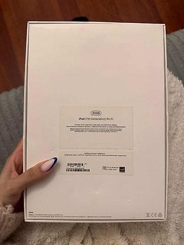 ipad mini 5 kredit: Apple iPad 7 (10.2, 2019) 32GB satılır. Cihaz xanım tərəfindən — 6
