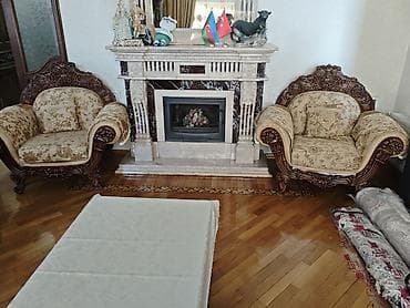 divanlar işlənmiş: Klassik üslubda dəst mebel Tərkibi: - 1 ədəd 3 nəfərlik divan - 2 — 3